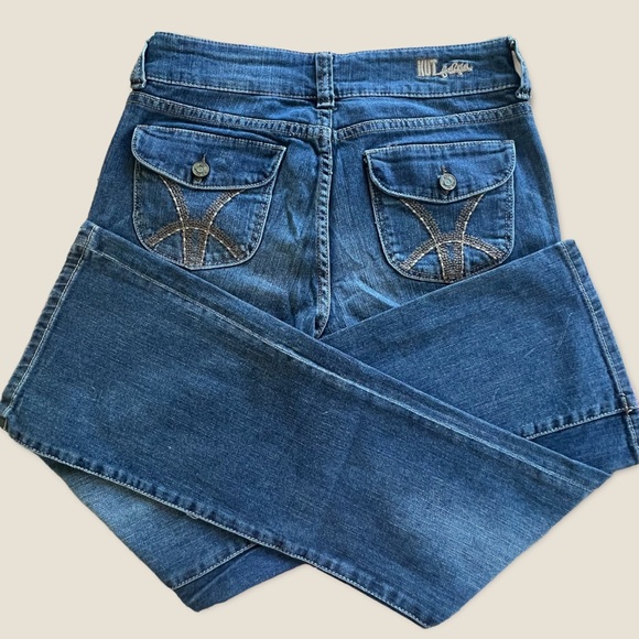 Kut from the Kluth Isabele Relaxed Bootcut Jeans - Picture 4 of 15